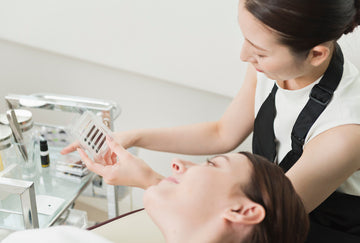 Why Makeup Artists Prefer Strip Lashes Over Lash Extensions